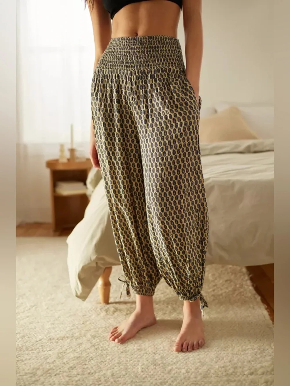 UO Venezia Printed Balloon Pant - Picture 3 of 9